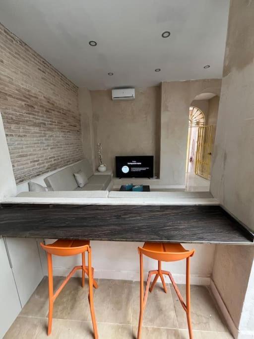 세비야 Lemon House Share And Enjoy 아파트 외부 사진